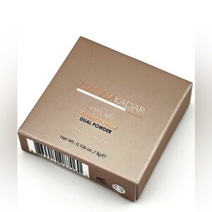 Manna Kadar Flawless Finish Dual Powder in Flawless Linen